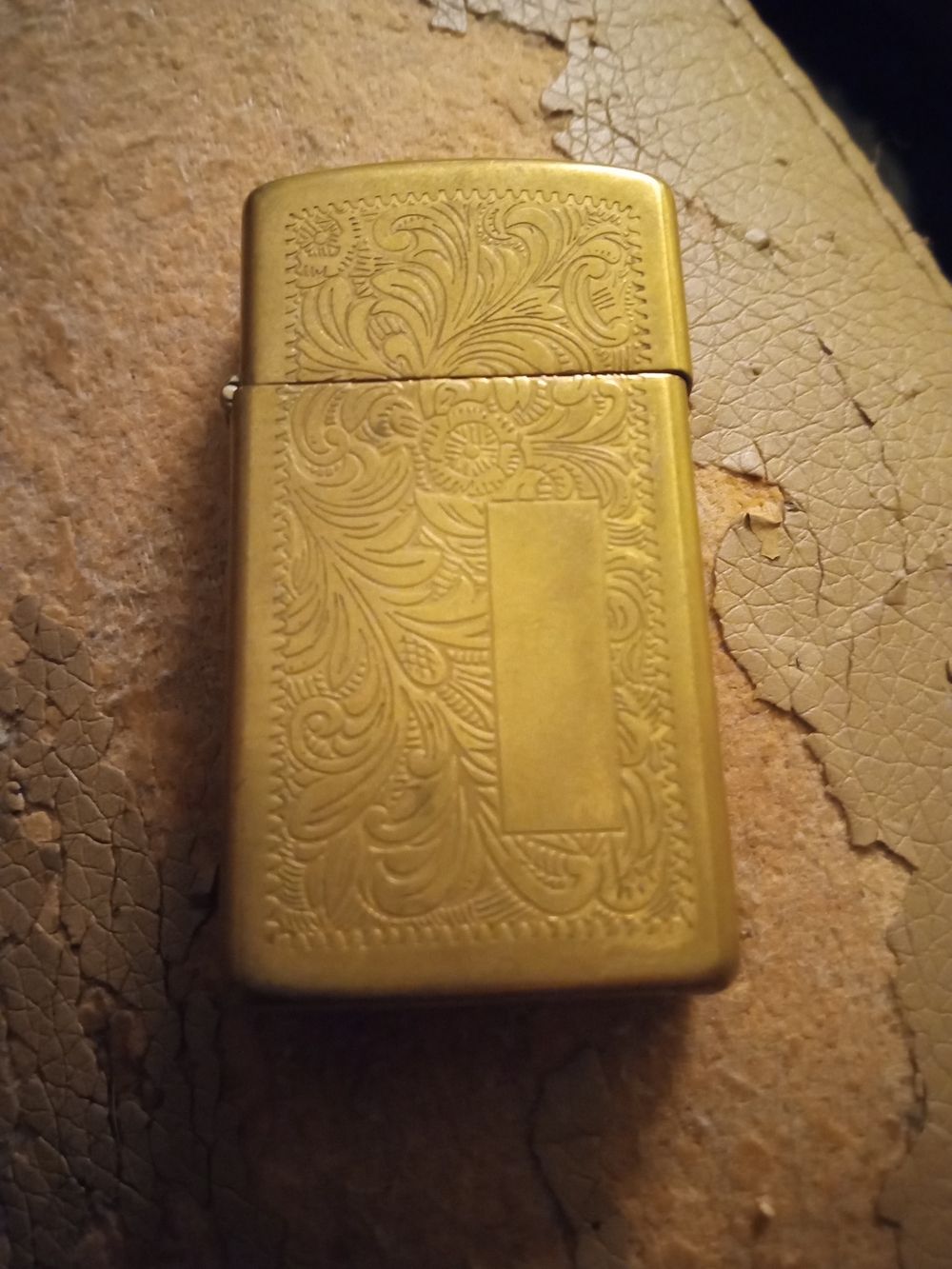 Vintage Zippo Small Engraved Brass Rechargeable Lighter - Classic  Design